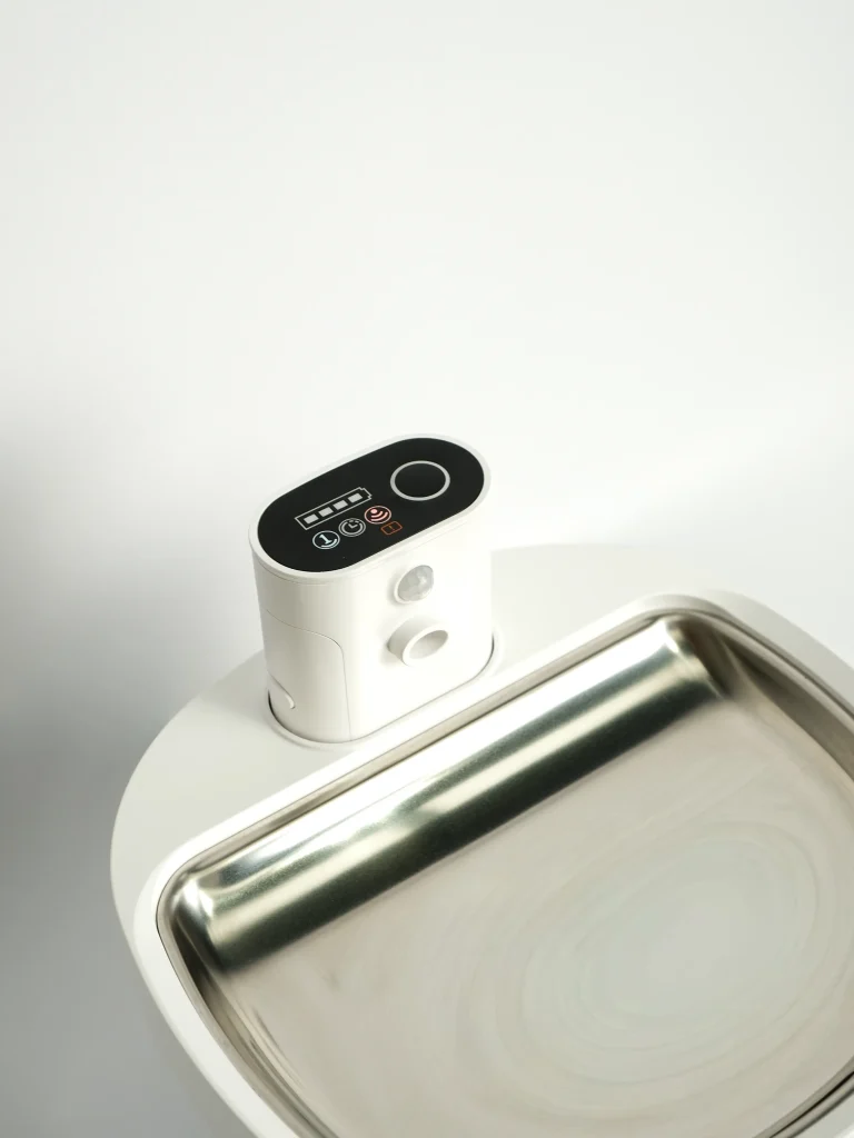 Wireless Pet Water Fountain - White