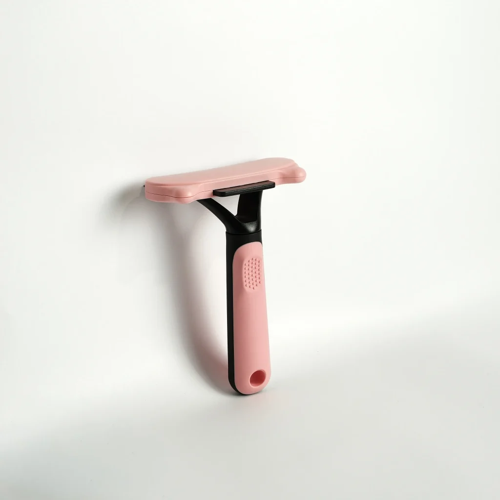 Self-Cleaning Pet Grooming Comb - Blush Pink