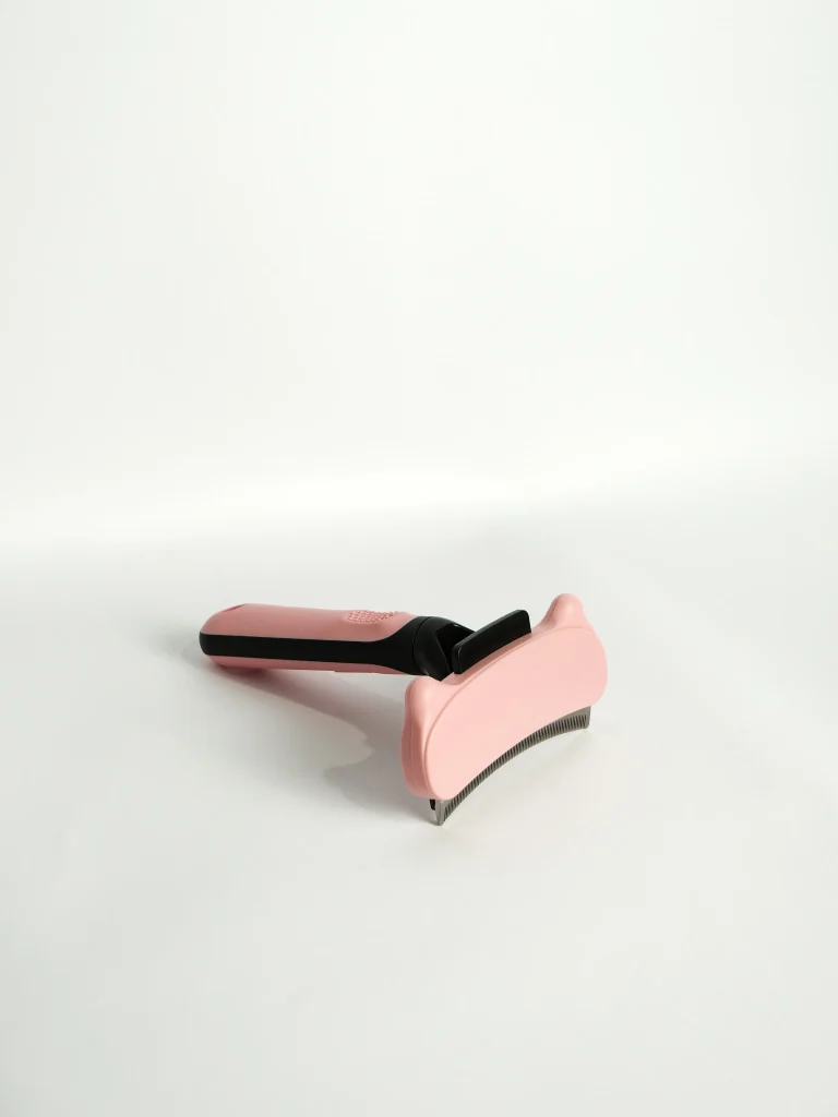 Self-Cleaning Pet Grooming Comb - Blush Pink