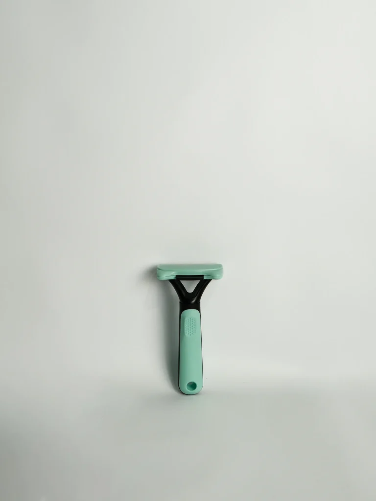 Self-Cleaning Pet Grooming Comb - Mint Green