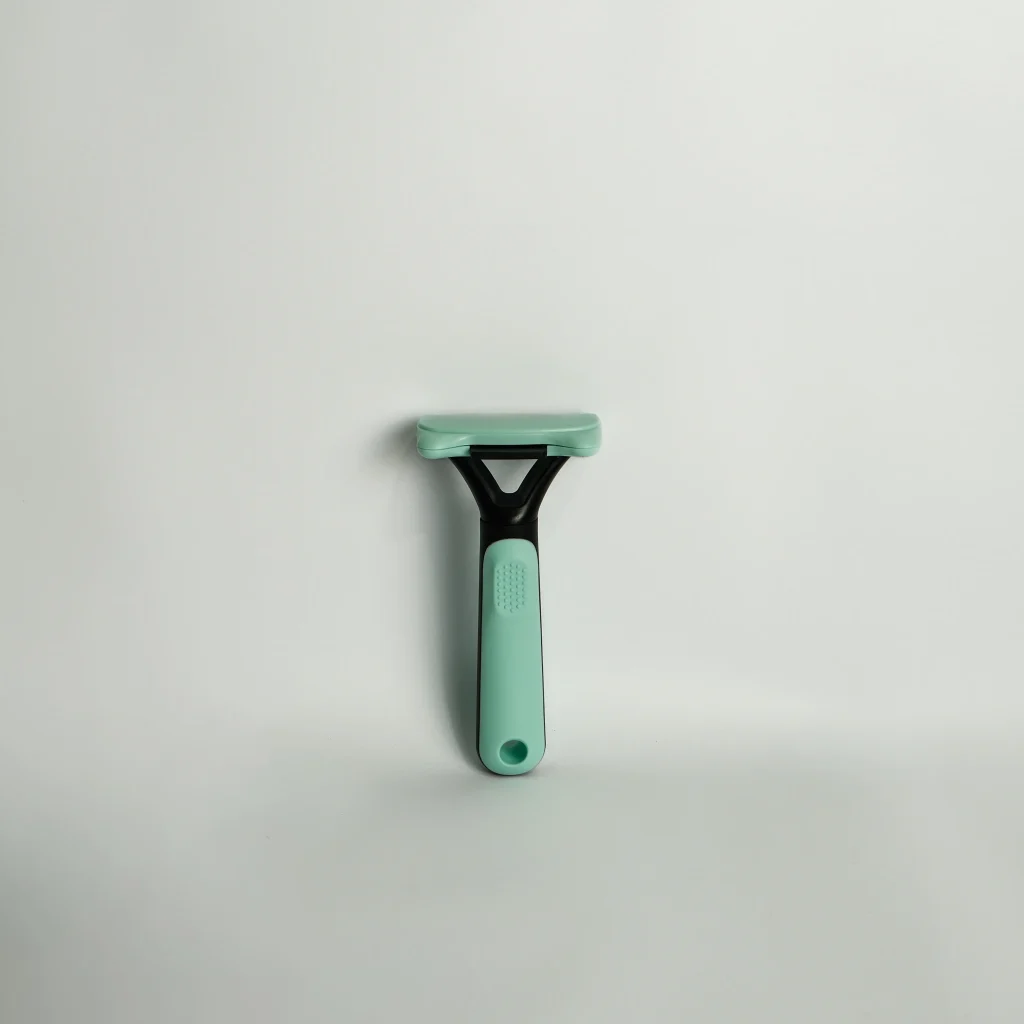 Self-Cleaning Pet Grooming Comb - Mint Green
