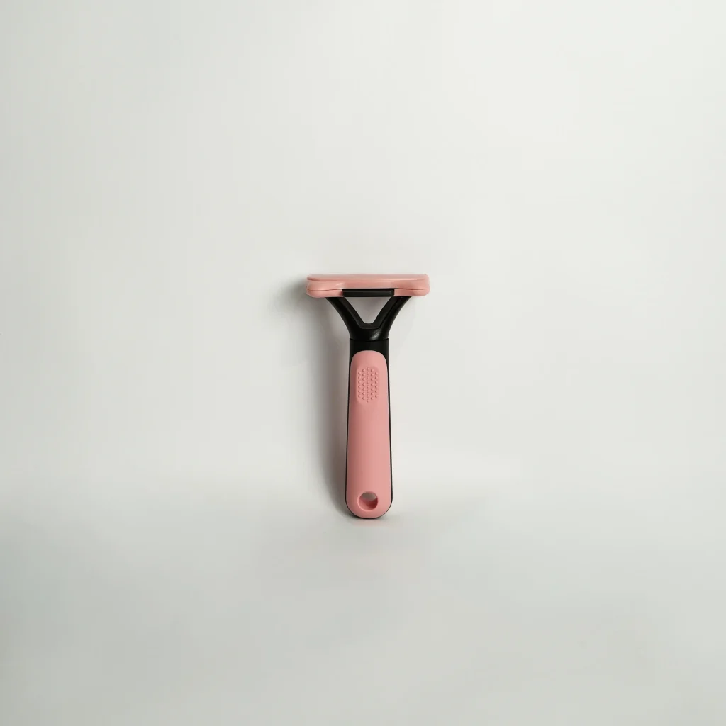 Self-Cleaning Pet Grooming Comb - Blush Pink