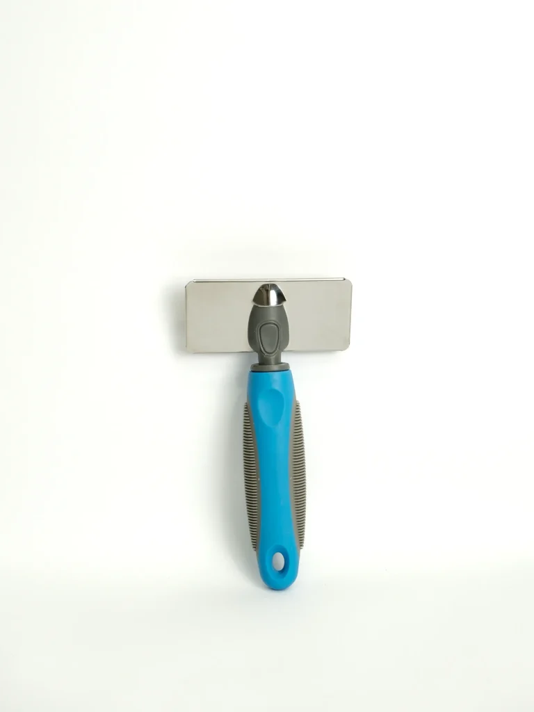 Slicker Brush - Blue