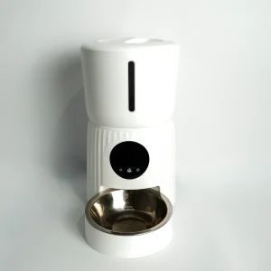 White automatic pet feeder without camera showing a sleek design for scheduled dog and cat meal times.