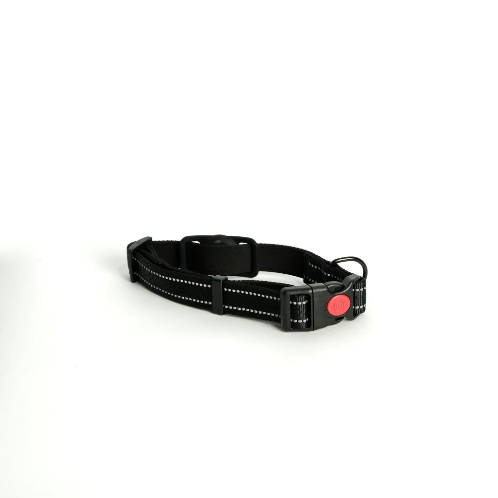The Apple AirTag Dog Collar by Furtopia, showing the quick-release buckle and metal D-ring for leash attachment.
