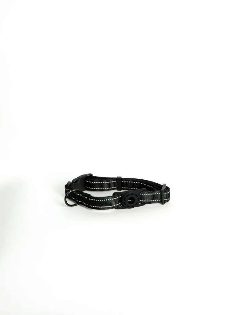 Side view of the lightweight Apple AirTag Dog Collar showcasing the sleek, integrated design for pet safety.